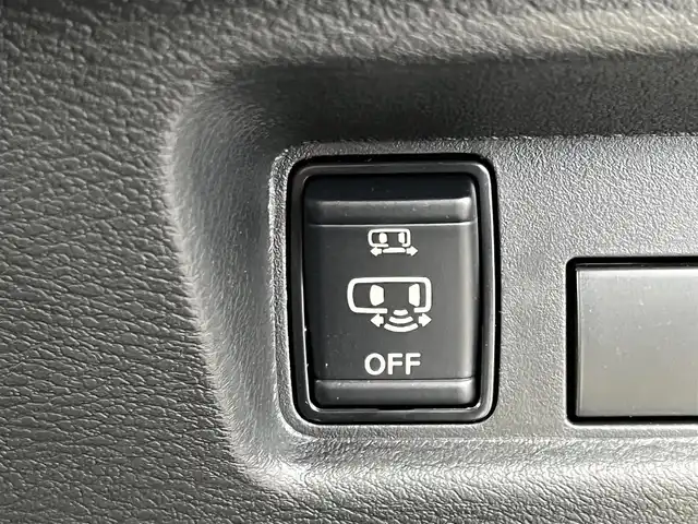 日産 ルークス ハイウェイスター X 奈良県 2024(令6)年 0.3万km ホワイトパール ワンオーナー/禁煙車/純正メーカーナビ/フルセグテレビ/Ｂｌｕｅｔｏｏｔｈ/全方位モニター/前後ドライブレコーダー/プッシュスタート/アイドリングストップ/オートマチックハイビーム/純正フロアマット/コーナーセンサー/片側パワースライドドア/純正アルミホイール