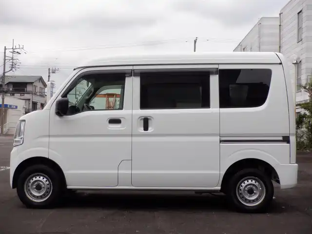 スズキ エブリイ PA リミテッド 静岡県 2022(令4)年 1.6万km スペリアホワイト  走行：15969km(登録時）/ 4WD/ 純正ラジオ/ リモコンキー/ 純正ラバーフロアマット