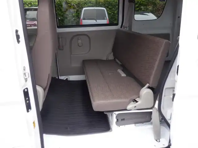 スズキ エブリイ PA リミテッド 静岡県 2022(令4)年 1.6万km スペリアホワイト  走行：15969km(登録時）/ 4WD/ 純正ラジオ/ リモコンキー/ 純正ラバーフロアマット