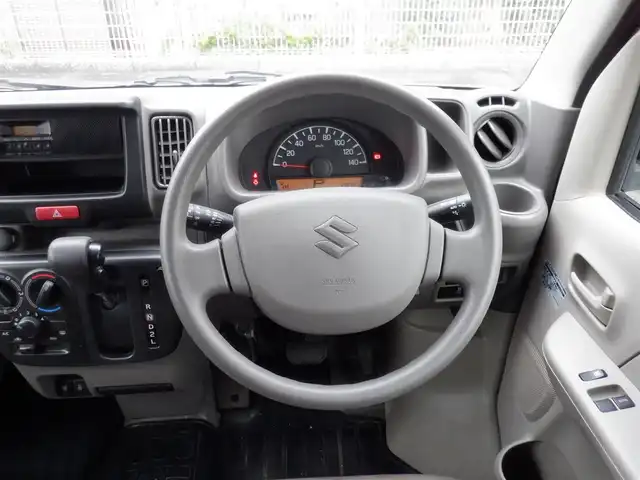 スズキ エブリイ PA リミテッド 静岡県 2022(令4)年 1.6万km スペリアホワイト  走行：15969km(登録時）/ 4WD/ 純正ラジオ/ リモコンキー/ 純正ラバーフロアマット