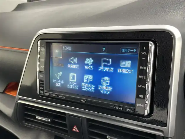 トヨタ シエンタ ファンベースG 愛知県 2019(令1)年 2万km ブラックマイカ/センシュアルレッドマイカ /禁煙車//純正HDDナビ(NHDN-W56)//バックカメラ//ETC//トヨタセーフティセンス//プリクラッシュセーフティ//レーンディパーチャーアラート//オートハイビーム//インテリジェントクリアランスソナー//LEDヘッドライト//オートライト//両側パワースライドドア//上級ファブリックシート//純正フロアマット//純正ドアバイザー//革巻きステアリング//ステアリングスイッチ//プッシュスタート//電動格納ミラーウィンカー