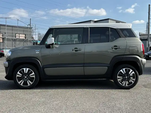 スズキ クロスビー HYBRID MV 道央・札幌 2024(令6)年 5.1万km タフカーキパールメタリック/ホワイト2トーン ４WD/社外メモリーナビ/AM/FM/BT/SD/CD/スズキセーフティサポート/衝突被害軽減ブレーキ/横滑り防止装置/レーダークルーズコントロール/レーンキープアシスト/ダウンヒルアシストコントロール/グリップコントロール/クリアランスソナー/バックカメラ/ビルトインETC/アイドリングストップ/SNOWMODE/SPORTMODE/前席シートヒーター/ステアリングリモコン/パドルシフト/MTモード付AT/プッシュスタート/スマートキー/ハロゲンヘッドライト/オートライト/オートマチックハイビーム/ヘッドライトレベライザー/電動格納ミラー/ヒーテッドドアミラー/純正フロアマット