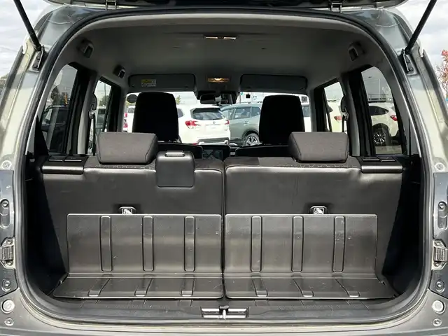 スズキ クロスビー HYBRID MV 道央・札幌 2024(令6)年 5.1万km タフカーキパールメタリック/ホワイト2トーン ４WD/社外メモリーナビ/AM/FM/BT/SD/CD/スズキセーフティサポート/衝突被害軽減ブレーキ/横滑り防止装置/レーダークルーズコントロール/レーンキープアシスト/ダウンヒルアシストコントロール/グリップコントロール/クリアランスソナー/バックカメラ/ビルトインETC/アイドリングストップ/SNOWMODE/SPORTMODE/前席シートヒーター/ステアリングリモコン/パドルシフト/MTモード付AT/プッシュスタート/スマートキー/ハロゲンヘッドライト/オートライト/オートマチックハイビーム/ヘッドライトレベライザー/電動格納ミラー/ヒーテッドドアミラー/純正フロアマット