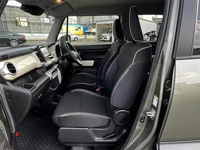 スズキ クロスビー HYBRID MV 道央・札幌 2024(令6)年 5.1万km タフカーキパールメタリック/ホワイト2トーン ４WD/社外メモリーナビ/AM/FM/BT/SD/CD/スズキセーフティサポート/衝突被害軽減ブレーキ/横滑り防止装置/レーダークルーズコントロール/レーンキープアシスト/ダウンヒルアシストコントロール/グリップコントロール/クリアランスソナー/バックカメラ/ビルトインETC/アイドリングストップ/SNOWMODE/SPORTMODE/前席シートヒーター/ステアリングリモコン/パドルシフト/MTモード付AT/プッシュスタート/スマートキー/ハロゲンヘッドライト/オートライト/オートマチックハイビーム/ヘッドライトレベライザー/電動格納ミラー/ヒーテッドドアミラー/純正フロアマット