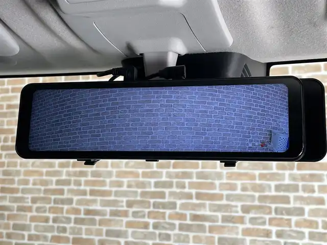 スズキ ジムニー XC 岩手県 2023(令5)年 1.4万km ピュアホワイトP ワンオーナー/パートタイム４WD/ターボ/スズキセーフティサポート/デュアルセンサーブレーキサポート/車線逸脱警報/誤発進抑制機能/ハイビームアシスト/先行車発信お知らせ機能/標識認識機能/クルーズコントロール/ヒルディセントコントロール/ヒルホールドアシスト/ブレーキLSDトラクションコントロール/横滑り防止装置/アイドリングストップ/社外テールレンズ/ミラー型ドライブレコーダー/オートエアコン/ヒーター付きドアミラー/LEDヘッドライト/LEDフォグライト/純正16インチアルミホイール/純正ゴムマット