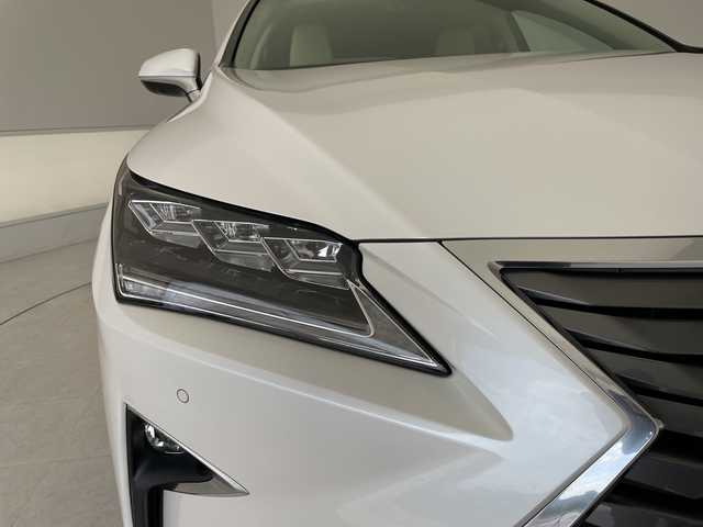 レクサス ＲＸ 200t バージョンL 愛知県 2017(平29)年 4万km ソニッククォーツ 純正12型ナビ　SDカードなし/三眼LEDヘッドライト/全方位カメラ/本革レザー/レーダークルーズコントロール/シートヒーター/エアシート/電動リアゲート/パワーシート/純正アルミホイール/ETC2.0/ブラインドスポットモニター/レーンキープアシスト/フルセグ/CD DVD/Bluetooth/ステアリングスイッチ/スマートキー/プッシュスタート