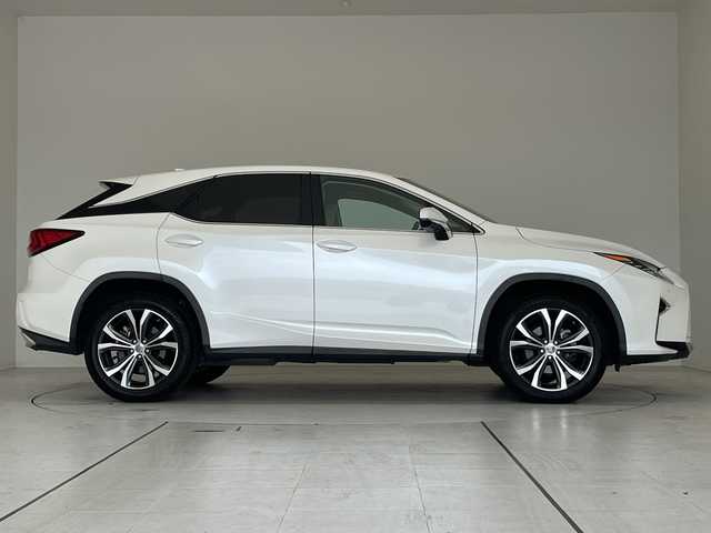 レクサス ＲＸ 200t バージョンL 愛知県 2017(平29)年 4万km ソニッククォーツ 純正12型ナビ　SDカードなし/三眼LEDヘッドライト/全方位カメラ/本革レザー/レーダークルーズコントロール/シートヒーター/エアシート/電動リアゲート/パワーシート/純正アルミホイール/ETC2.0/ブラインドスポットモニター/レーンキープアシスト/フルセグ/CD DVD/Bluetooth/ステアリングスイッチ/スマートキー/プッシュスタート