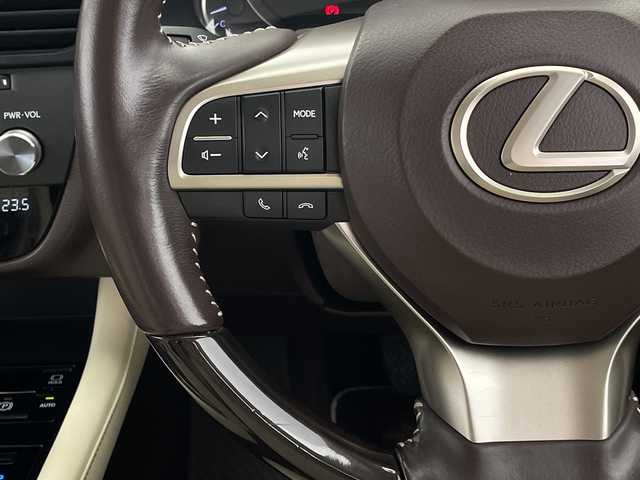 レクサス ＲＸ 200t バージョンL 愛知県 2017(平29)年 4万km ソニッククォーツ 純正12型ナビ　SDカードなし/三眼LEDヘッドライト/全方位カメラ/本革レザー/レーダークルーズコントロール/シートヒーター/エアシート/電動リアゲート/パワーシート/純正アルミホイール/ETC2.0/ブラインドスポットモニター/レーンキープアシスト/フルセグ/CD DVD/Bluetooth/ステアリングスイッチ/スマートキー/プッシュスタート