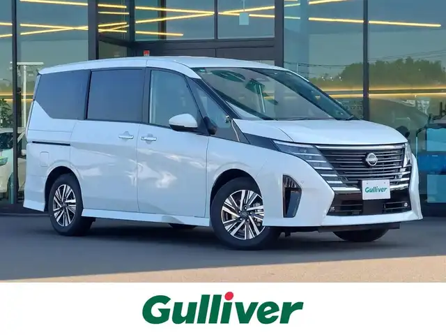 日産 セレナ e－パワー ハイウェイスター V 東京都 2025(令7)年 0.1千km プリズムホワイト 登録済未使用車/純正12.3インチカラーディスプレイ/アラウンドビューモニター/プロパイロット/後席専用モニター(HDMI接続)/インテリジェントルームミラー/前後ドライブレコーダー/両側電動スライドドア/ビルトインETC2.0/衝突軽減ブレーキ/レーンキープアシスト/ブラインドスポットモニター/オートマチックハイビーム/コーナーセンサー/置くだけワイヤレス充電器/後席サンシェード/LEDヘッドライト/スマートキー/スペアキー×１