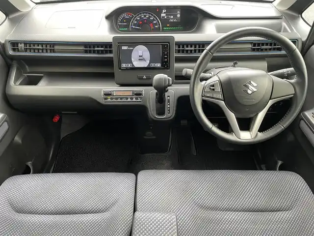 スズキ ワゴンＲ HYBRID FZ 福岡県 2020(令2)年 2.6万km ブルーイッシュブラックパール3 Panasonicメモリナビ【CN-RZ753W】/　(AM/FM/CD/DVD/Bluetooth/フルセグTV)/全方位モニター/バックカメラ/スズキセーフティサポート/・デュアルセンサーブレーキサポート/・誤発進抑制/・車線逸脱警報/・ふらつき警報/・先行車発進お知らせ/・ハイビームアシスト/・後退時ブレーキサポート/・後方誤発進抑制/・リヤパーキングセンサー/・ヘッドアップディスプレイ/横滑り防止/アイドリングストップ/純正14インチアルミホイール/ドアバイザー/ビルトインETC/革巻きステアリング/ステアリングスイッチ/シートヒーター(D)/純正フロアマット/アクセサリーソケット/ISOFIX/保証書/取扱説明書/ナビ取扱説明書