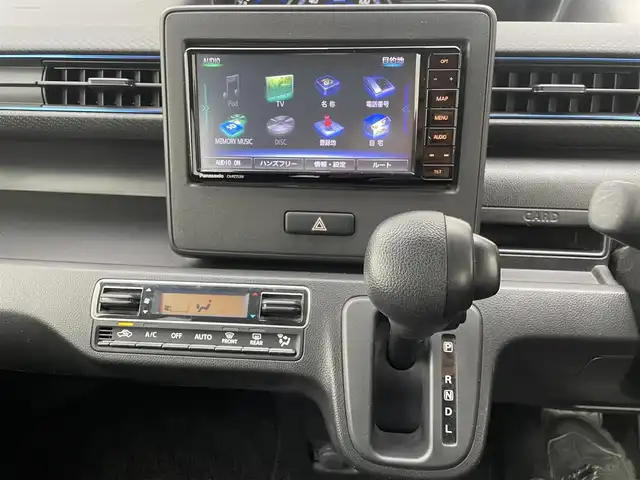 スズキ ワゴンＲ HYBRID FZ 福岡県 2020(令2)年 2.6万km ブルーイッシュブラックパール3 Panasonicメモリナビ【CN-RZ753W】/　(AM/FM/CD/DVD/Bluetooth/フルセグTV)/全方位モニター/バックカメラ/スズキセーフティサポート/・デュアルセンサーブレーキサポート/・誤発進抑制/・車線逸脱警報/・ふらつき警報/・先行車発進お知らせ/・ハイビームアシスト/・後退時ブレーキサポート/・後方誤発進抑制/・リヤパーキングセンサー/・ヘッドアップディスプレイ/横滑り防止/アイドリングストップ/純正14インチアルミホイール/ドアバイザー/ビルトインETC/革巻きステアリング/ステアリングスイッチ/シートヒーター(D)/純正フロアマット/アクセサリーソケット/ISOFIX/保証書/取扱説明書/ナビ取扱説明書