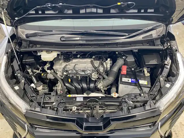 トヨタ ヴォクシー ZS 煌Ⅲ 岐阜県 2020(令2)年 5.4万km ブラック 特別仕様車/純正10インチナビ（OP）/（フルセグTV/CD/DVD/Bluetooth）/バックカメラ/トヨタセーフティセンス/・プリクラッシュセーフティ【PCS】/・オートマチックハイビーム【AHB】/・レーンディパーチャーアラート【LDA】/クルーズコントロール/クリアランスソナー前後/両側パワースライドドア/Bi-Beam LEDヘッドライト/革巻きステアリング/MTモード付AT/リヤオートエアコン/純正16インチAW/純正フロアマット/純正ドアバイザー/純正ビルトインETC/スマートキー×2