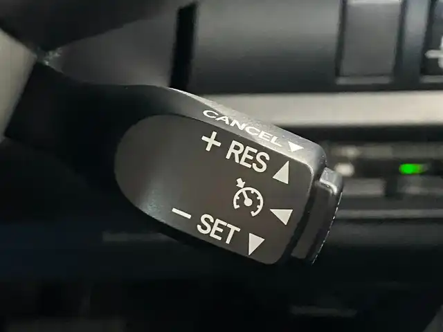 トヨタ ヴォクシー ZS 煌Ⅲ 岐阜県 2020(令2)年 5.4万km ブラック 特別仕様車/純正10インチナビ（OP）/（フルセグTV/CD/DVD/Bluetooth）/バックカメラ/トヨタセーフティセンス/・プリクラッシュセーフティ【PCS】/・オートマチックハイビーム【AHB】/・レーンディパーチャーアラート【LDA】/クルーズコントロール/クリアランスソナー前後/両側パワースライドドア/Bi-Beam LEDヘッドライト/革巻きステアリング/MTモード付AT/リヤオートエアコン/純正16インチAW/純正フロアマット/純正ドアバイザー/純正ビルトインETC/スマートキー×2