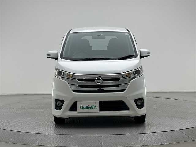 日産 デイズ ハイウェイスターJ 兵庫県 2014(平26)年 6.6万km ホワイトパール 社外ＳＤナビ　/ＡＭ／ＦＭ／Ｂｌｕｅｔｏｏｔｈ／ＳＤ／フルセグ　/ドアバイザー　/リモコンキー　/シートカバー　/純正フロアマット　/ＨＩＤヘッドライト　/電格ミラー　/ウィンカーミラー　/純正１４インチアルミホイール