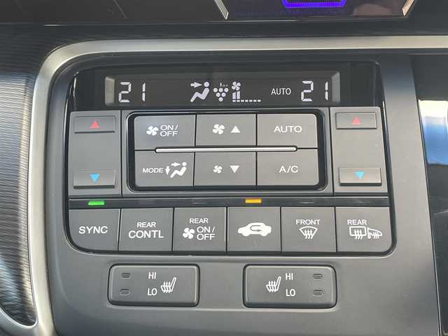 ホンダ ステップワゴン スパーダ ハイブリッド G EX ホンダセンシング 千葉県 2018(平30)年 6万km プラチナホワイトパール ワンオーナー/社外10インチメモリナビ/フルセグTV/CD/DVD/BT/USB/バックカメラ/両側パワースライドドア/合皮コンビシート/前席シートヒーター/ホンダセンシング/衝突軽減ブレーキ/誤発進抑制機能/追従クルーズコントロール/レーンキープアシスト/サイドカーテンエアバック/シートバックテーブル/ドライブレコーダー/ビルトインETC/LEDヘッドライト/LEDフォグライト/純正16インチアルミホイール