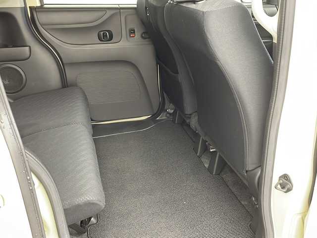 ホンダ Ｎ ＢＯＸ G SSパッケージ 兵庫県 2013(平25)年 2.9万km ヒダマリアイボリーパール ・純正メモリナビ/・CD/DVD/USB/SD/VTR/・両側パワースライドドア/・横滑り防止装置/・ドライブレコーダー（前後）/・バックカメラ/・ETC/・スマートキー/・プッシュスタート/・ステアリングスイッチ/・ベンチシート/・純正フロアマット/・純正アルミホイール/・電動格納ミラー
