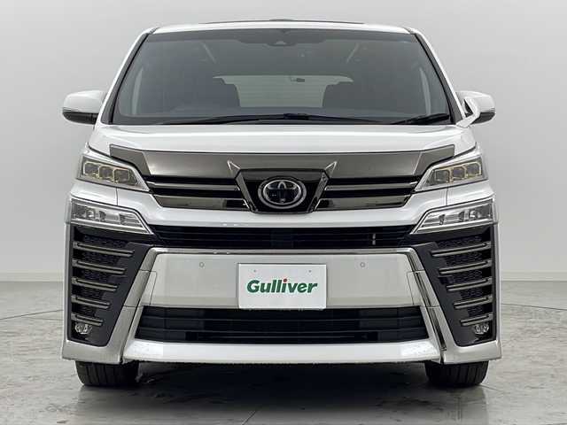 トヨタ ヴェルファイア ゴールデンアイズⅢ 宮城県 2022(令4)年 5.3万km ホワイトパールクリスタルシャイン ツインムーンルーフ/トヨタセセーフティセンス/・プリクラッシュセーフティ/・レーントレーシングアシスト/・レーダークルーズコントロール/・オートハイビーム/・ブラインドスポットモニター/・クリアランスソナー/3眼LEDヘッドライト/純正フリップダウンモニター/純正9型ディスプレイオーディオ/・フルセグTV/・BT.CD/DVD.USB（DVDデッキ有）/バックカメラ/デジタルインナーミラー/両側パワースライドドア/電動リアゲート/ハーフレザーシート/革巻きステアリング/純正ドライブレコーダー（前後）/LEDフォグライト/ビルトインETC/ステアリングスイッチ/純正18インチアルミ