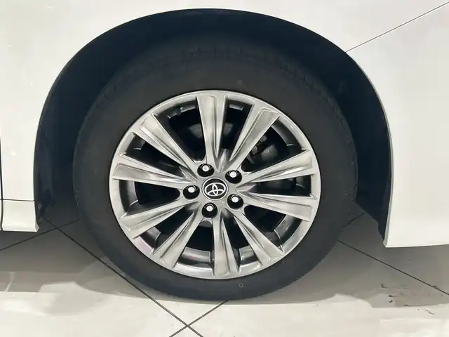 トヨタ ヴェルファイア ゴールデンアイズⅢ 埼玉県 2022(令4)年 5.4万km ホワイトパールクリスタルシャイン ツインムーンルーフ /純正フリップダウンモニター /純正9インチディスプレイオーディオ （TV・ナビ付）/バックカメラ /両側パワースライドドア /レーダークルーズコントロール /LED /ハーフレザーシート /純正18インチアルミホイール/ステアリングスイッチ /電子パーキング /ETC
