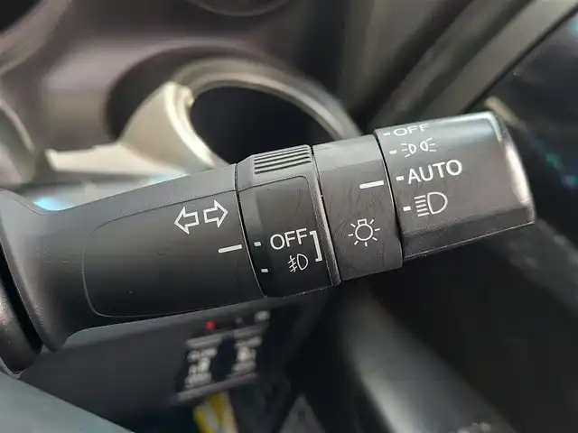 ホンダ Ｎ ＢＯＸ カスタム SSパッケージ 東京都 2014(平26)年 7万km ミラノレッド シティブレーキアクティブシステム/横滑り防止装置/コーナーセンサー/プッシュスタート/社外ナビ/フルセグTV/バックカメラ/ETC/ドライブレコーダー/両側パワースライドドア/純正フロアマット/HIDヘッドライト/オートライト/ドアバイザー/14インチ純正アルミホイール