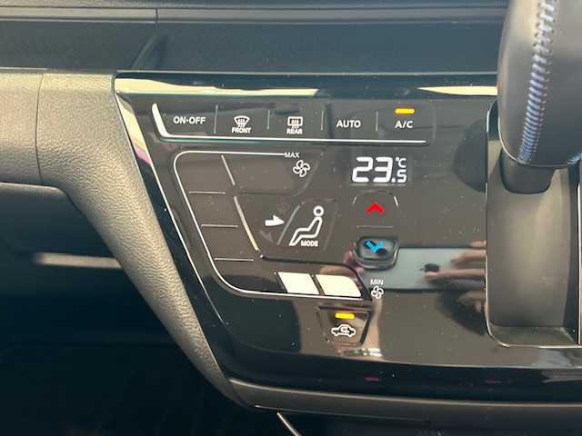 日産 デイズ HWS Gターボ アーバンクロム プロパイロットED 埼玉県 2021(令3)年 4.4万km ホワイトパール プロパイロット/純正9インチナビ/　　CD/DVD/BT/フルセグTV/アラウンドビューモニター/クルーズコントロール/LEDオートライト/純正14インチAW/オートホールド/アイドリングストップ/プッシュスタート/禁煙車