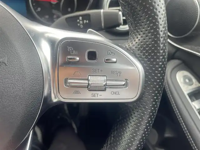 メルセデス・ベンツ Ｃ２２０ｄ ワゴン アバンギャルド 三重県 2019(平31)年 9.7万km パール 純正メーカーナビ/フルセグテレビ/アップルCarPlay（USB接続）/バックカメラ/E-9AT/レーダーセーフティパッケージ/パワーバックドア/LEDインテリジェントライトシステム（オートライト/オートハイビーム）/プライバシーガラス/レザーARTICOダッシュボード/レザーARTICOスポーツシート/パワーシート（運転席/助手席）/シートヒーター（運転席/助手席）/キーレスゴー/プッシュスタート