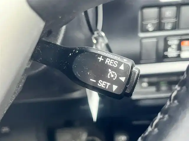 トヨタ ヴォクシー ZS 煌Ⅱ 島根県 2020(令2)年 4万km ブラッキッシュアゲハガラスフレーク 純正ＳＤナビ　/フルセグＴＶ　/ＤＶＤ再生　/Ｂｌｕｅｔｏｏｔｈ　/バックカメラ　/フリップダウンモニター　/ビルトインＥＴＣ　/クル－ズコントロール　/両側パワースライド　/レーンキープアシスト　/衝突軽減ブレーキ　/前後コーナーセンサー/オートハイビーム　/純正LEDライト/社外15インチアルミホイール