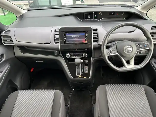 日産 セレナ ハイウェイスター V 奈良県 2020(令2)年 3.6万km 黒 純正ナビ　/フルセグＴＶ/BT/CD/DVD/SD/AUX/全方位カメラ　/アルパインフリップダウンモニター　/ＥＴＣ　/両側パワースライドドア　/ＬＥＤヘッドライト　/追従型クルーズコントロール　/デジタルインナーミラー　/ＢＳＭ　/スマートキー/AUTOHOLD