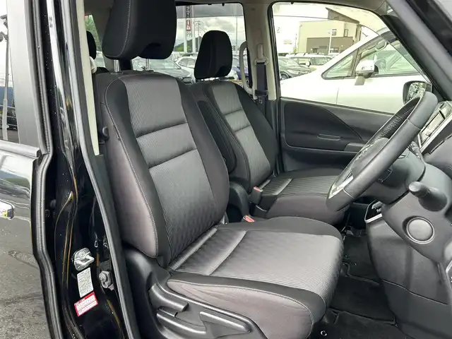 日産 セレナ ハイウェイスター V 奈良県 2020(令2)年 3.6万km 黒 純正ナビ　/フルセグＴＶ/BT/CD/DVD/SD/AUX/全方位カメラ　/アルパインフリップダウンモニター　/ＥＴＣ　/両側パワースライドドア　/ＬＥＤヘッドライト　/追従型クルーズコントロール　/デジタルインナーミラー　/ＢＳＭ　/スマートキー/AUTOHOLD