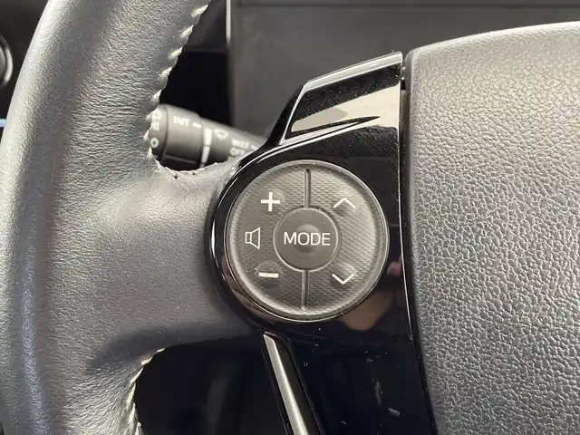 トヨタ アクア クロスオーバー 栃木県 2018(平30)年 6.2万km ブラックマイカ ALPINEナビ/（CD/DVD/フルセグTV/Bluetooth/MSV）/バックカメラ/トヨタセーフティセンス/・プリクラッシュセーフティ/・レーントレーシングアシスト/・レーンディパーチャーアラート/ETC/ハーフレザーシート/純正AW/純正フロアマット/LEDヘッドライト/フロントフォグ/ドアバイザー/ルーフレール
