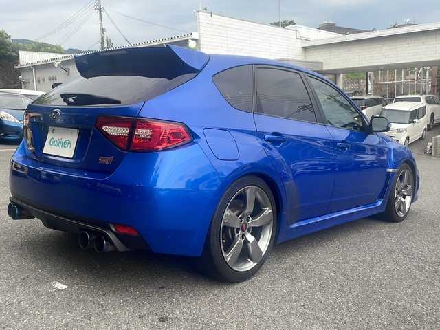 スバル インプレッサ ＷＲＸ 京都府 2012(平24)年 12.7万km WRブルーマイカ carrozzeriaナビ（AVIC-HRZ900））/・ワンセグTV/CD/DVD/BT Audio/ETC/社外デジタルインナーミラードラレコ/プッシュスタート/社外車高調/社外エアクリ/社外ステアリング（エアバック無）/社外テールランプ/運転席パワーシート/純正足回り車載/純正ステアリング車載/純正テールランプ車載/タイミングベルト交換済（記録簿有）/ウォーターポンプ交換済（記録簿有）/サーモスタット交換済（記録簿有）
