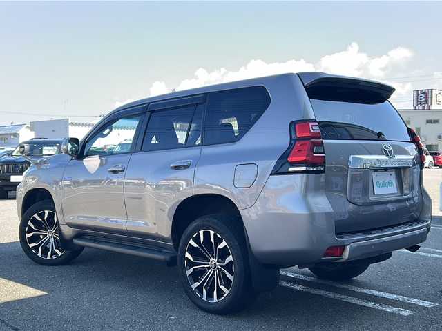 トヨタ ランドクルーザー プラド 秋田県 2018(平30)年 3.7万km アバンギャルドブロンズメタリック 純正SDナビ/純正CD、DVD、BT、フルセグTV/社外20インチAW/純正AWスタッドレスタイヤ積込み/バックカメラ/前後コーナーセンサー/４WD/スペアキー/取説、保証書
