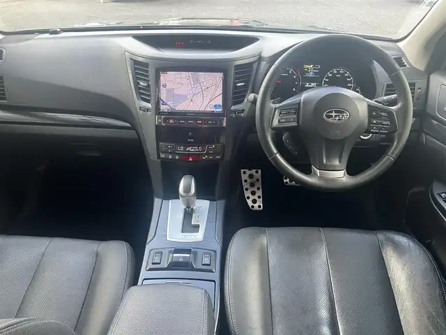 スバル レガシィ ツーリングワゴン 2．0GT DIT アイサイト 愛知県 2013(平25)年 9.5万km クリスタルブラックシリカ アイサイト/衝突回避支援ブレーキサポート/車線逸脱警報機能/ストラーダHDDナビTV/地デジ　フルセグ/DVDビデオ&CD/Bluetoothオーディオ/バックカメラ/レーダークルーズコントロール/黒革シート&シートヒーター/D&N席パワーシート/ステアリングスイッチ/ステアシフト/ＥＴＣ/インテリジェントキー/プッシュスタート/キセノンヘッドライト/オートライト/ホイール付きスタッドレスタイヤ積込み
