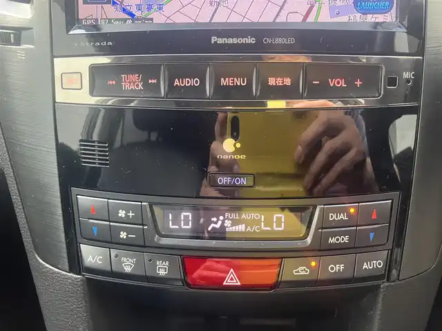 スバル レガシィ ツーリングワゴン 2．0GT DIT アイサイト 愛知県 2013(平25)年 9.5万km クリスタルブラックシリカ アイサイト/衝突回避支援ブレーキサポート/車線逸脱警報機能/ストラーダHDDナビTV/地デジ　フルセグ/DVDビデオ&CD/Bluetoothオーディオ/バックカメラ/レーダークルーズコントロール/黒革シート&シートヒーター/D&N席パワーシート/ステアリングスイッチ/ステアシフト/ＥＴＣ/インテリジェントキー/プッシュスタート/キセノンヘッドライト/オートライト/ホイール付きスタッドレスタイヤ積込み