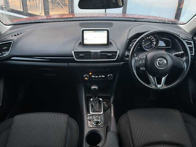 マツダ アクセラ スポーツ 15S 山形県 2014(平26)年 9.5万km ソウルレッドプレミアムメタリック 禁煙車/横滑り防止装置/純正ナビ/（Bluetooth/CD/DVD/ワンセグ)/バックカメラ/LEDオートライト/フォグランプ/ステアリングスイッチ/ビルトインETC/純正AW/純正フロアマット/電動格納ミラー/プッシュスタート/スマートキー×2