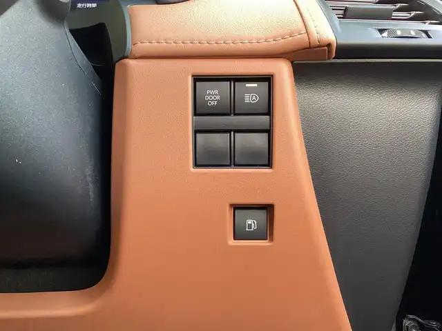 トヨタ ヴェルファイア Z プレミア 福島県 2025(令7)年 0.9万km ブラック  ワンオーナー / 4WD/ トヨタセーフティセンス/ プリクラッシュセーフティ/ レーンディパーチャーアラート/ オートクルーズコントロール/ プロアクティブドライビングアシスト/ フロントクロストラフィックアラート/ ブラインドスポットモニター/ 純正14型HDディスプレイオーディオ/ パノラミックビューモニター/ 13.2型有機EL後席モニター/ 両側パワースライドドア/ デジタルインナーミラー/ 3眼ヘッドライト/ スーパーロングオーバーヘッドコンソール/ 10スピーカー/ エグゼティブパワーシート（セカンドシート）/ パワーバックドア/ 置くだけ充電/ ナノイー/ 前後左右パワーシート/ シートヒーター&ベンチレーション/ カラーヘッドアップディスプレイ/ 電動パーキング（オートホールド）