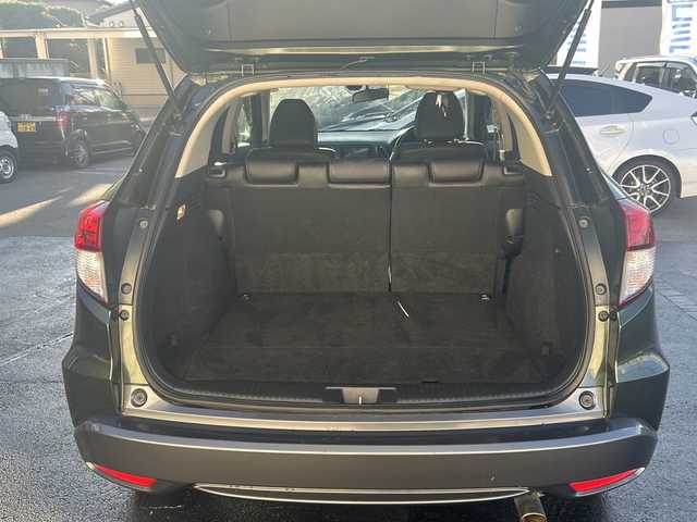 ホンダ ヴェゼル ハイブリッド X Lパッケージ 長野県 2014(平26)年 11.4万km ミスティックグリーンパール (株)IDOMが運営する【じしゃロン長野店】の自社ローン専用車両になりますこちらは現金またはオートローンご利用時の価格です。自社ローンご希望の方は別途その旨お申付け下さい/社外ナビ/バックカメラ/ETC/パドルシフト