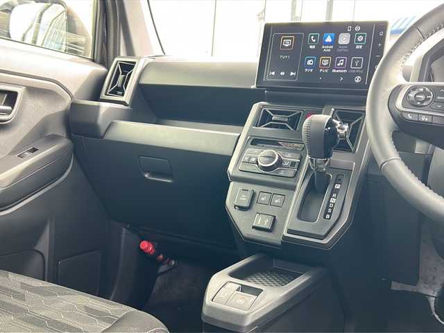 ダイハツ タフト G クロムベンチャー 山形県 2025(令7)年 0.1千km ブラックマイカメタリック ４WD/禁煙車/スマートアシスト/純正ナビ/（AM/FM/フルセグ/BT）/フォグランプ/革巻きハンドル/ステアリングスイッチ/シートヒーター/サンルーフ/前後コーナーセンサー/アダプティブクルーズコントロール/メッキグリル/リアガーニッシュ/リアヒーターダクト/カラードドアミラー/レーンキープアシスト/ルーフレール