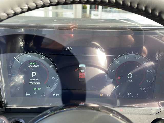 日産 セレナ e－パワー ハイウェイスター V 静岡県 2025(令7)年 0.1千km 白Ⅱ ワンオーナー/デジタルインナーミラー/純正SDナビ（AM、FM、Bluetooth、CD）/両側パワースライドドア/ワイヤレス充電/オートホールド/インテリジェントクルーズコントロール/踏み間違い防止機能/ETC2.0ユニット/プロパイロット緊急停止支援システム/16インチ純正アルミホイール/フォグランプ/全方位車外カメラ