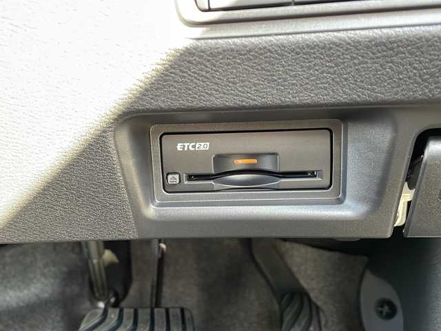 日産 セレナ e－パワー ハイウェイスター V 静岡県 2025(令7)年 0.1千km 白Ⅱ ワンオーナー/デジタルインナーミラー/純正SDナビ（AM、FM、Bluetooth、CD）/両側パワースライドドア/ワイヤレス充電/オートホールド/インテリジェントクルーズコントロール/踏み間違い防止機能/ETC2.0ユニット/プロパイロット緊急停止支援システム/16インチ純正アルミホイール/フォグランプ/全方位車外カメラ