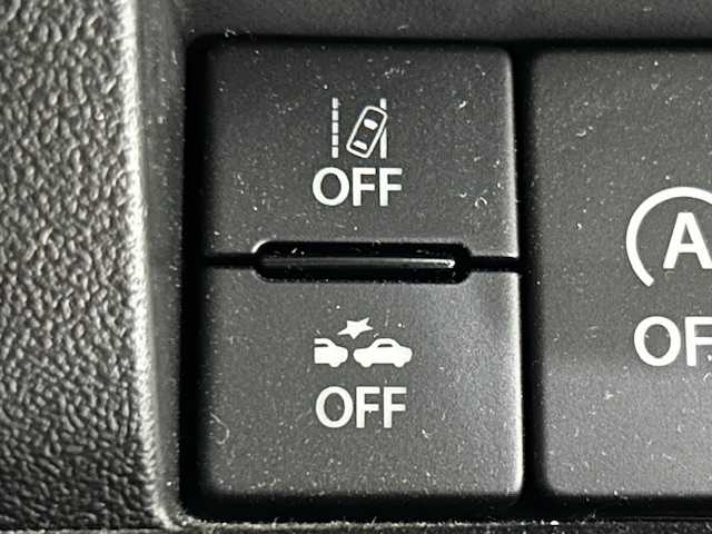 スズキ ジムニー XC 宮城県 2022(令4)年 4.5万km ジャングルグリーン スズキセーフティサポート/・デュアルセンサーブレーキサポート/・誤発進抑制機能/・車線逸脱警報/・ふらつき警報機能/・標識認識機能/・ハイビームアシスト/・先行車発進お知らせ機能/社外ナビ/・CD/DVD/Bluetooth/USB/ipod/・バックカメラ/・前後ドライブレコーダー/・純正ビルドインETC/クルーズコントロール/革巻きステアリング/・ステアリングスイッチ/シートヒーター（運転席・助手席）/純正LEDヘッドライト/・フォグランプ/・オートライト/純正フロアマット/純正アルミホイール