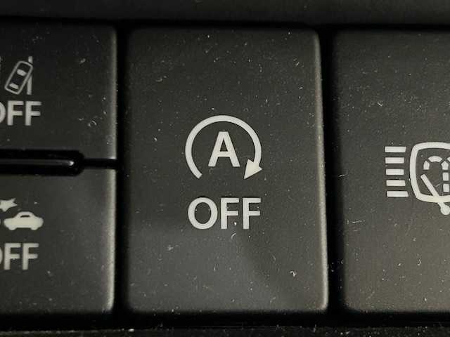 スズキ ジムニー XC 宮城県 2022(令4)年 4.5万km ジャングルグリーン スズキセーフティサポート/・デュアルセンサーブレーキサポート/・誤発進抑制機能/・車線逸脱警報/・ふらつき警報機能/・標識認識機能/・ハイビームアシスト/・先行車発進お知らせ機能/社外ナビ/・CD/DVD/Bluetooth/USB/ipod/・バックカメラ/・前後ドライブレコーダー/・純正ビルドインETC/クルーズコントロール/革巻きステアリング/・ステアリングスイッチ/シートヒーター（運転席・助手席）/純正LEDヘッドライト/・フォグランプ/・オートライト/純正フロアマット/純正アルミホイール