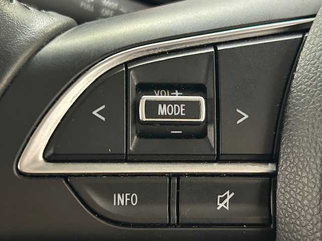 スズキ ジムニー XC 宮城県 2022(令4)年 4.5万km ジャングルグリーン スズキセーフティサポート/・デュアルセンサーブレーキサポート/・誤発進抑制機能/・車線逸脱警報/・ふらつき警報機能/・標識認識機能/・ハイビームアシスト/・先行車発進お知らせ機能/社外ナビ/・CD/DVD/Bluetooth/USB/ipod/・バックカメラ/・前後ドライブレコーダー/・純正ビルドインETC/クルーズコントロール/革巻きステアリング/・ステアリングスイッチ/シートヒーター（運転席・助手席）/純正LEDヘッドライト/・フォグランプ/・オートライト/純正フロアマット/純正アルミホイール