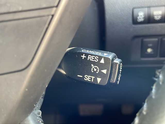 トヨタ アルファード 350S Cパッケージ 高知県 2012(平24)年 9.2万km ホワイトパールクリスタルシャイン サンルーフ/純正ナビ/・フルセグTV/・Bluetooth/・CD/純正フリップダウンモニター/両側電動スライド/バックモニター/パワーバックドア/クルーズコントロール/プッシュスタート/コーナーセンサー/オートライト/黒レザー/・パワーシート/・シートヒーター