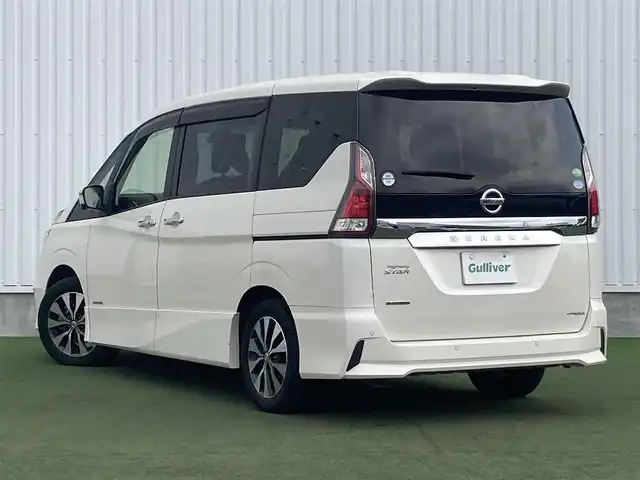 日産 セレナ ハイウェイスターVセレクションⅡ 香川県 2018(平30)年 6万km ブリリアントホワイトパール 登録時走行距離：59513km/メーカー純正9型SDナビ/　CD DVD BT MSV フルセグTV/全方位カメラ/純正フリップダウンモニター/デジタルインナーミラー/純正ドライブレコーダー/ビルトインETC/両側パワースライドドア/エマージェンシーブレーキ/レーンキープアシスト/レーダークルーズコントロール/クリアランスソナー/パーキングアシスト/LEDヘッドライト/オートライト/フォグランプ/アイドリングストップ/横滑り防止装置/オートホールド機能付き電子パーキングブレーキ/ロールサンシェード/ISOFIX/革巻きステアリング/ステアリングスイッチ/プッシュスタート/スマートキー/スペアキー