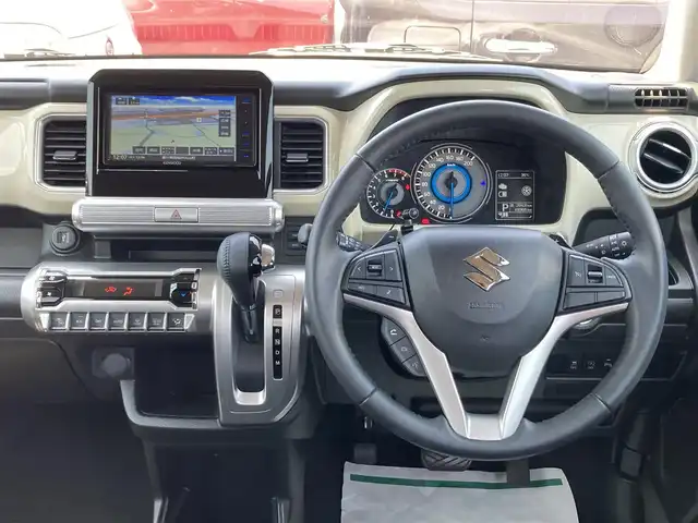 スズキ クロスビー HYBRID MZ 香川県 2019(令1)年 5万km ピュアホワイトパール/ブラック2トーンルーフ 登録時走行距離：49366km/ケンウッドナビ/全方位カメラ/サイドミラー付きドアミラー/ダブルサイドエアバック/カーテンエアバック/横滑り防止システム/レーンキープアシスト/オートライト/バックコーナーセンサー/LEDヘッドライト/リアエアロ付き/純正アルミ１６インチ/プッシュスタート/スマートキー