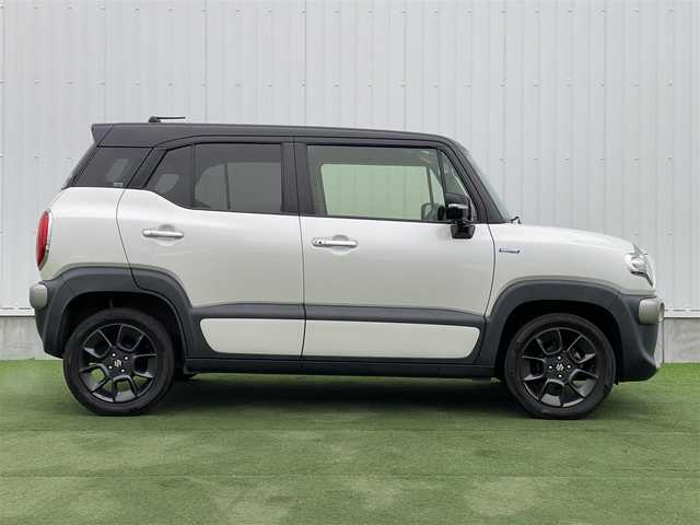 スズキ クロスビー HYBRID MZ 香川県 2019(令1)年 5万km ピュアホワイトパール/ブラック2トーンルーフ 登録時走行距離：49366km/ケンウッドナビ/全方位カメラ/サイドミラー付きドアミラー/ダブルサイドエアバック/カーテンエアバック/横滑り防止システム/レーンキープアシスト/オートライト/バックコーナーセンサー/LEDヘッドライト/リアエアロ付き/純正アルミ１６インチ/プッシュスタート/スマートキー