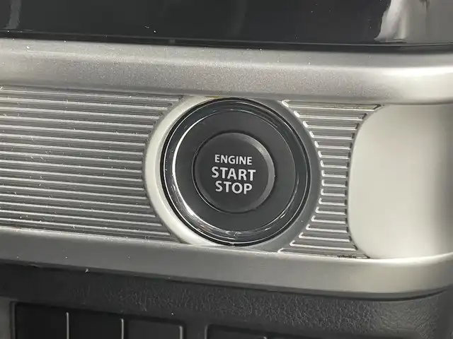 スズキ スペーシア カスタム HYBRID XS ターボ 埼玉県 2018(平30)年 6.6万km ピュアホワイトパール/ブラック2トーン ８型ナビ　全方位カメラ　パノラマビュー　側電動　衝突軽減　前方ドラレコ　前シートヒーター　クルコン　ＬＥＤヘッドライト　ビルトインＥＴＣ　パドルシフト　ＢＴ　ＣＤ　ＤＶＤ　リアサーキュレーター
