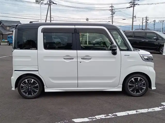 スズキ スペーシア カスタム HYBRID XS ターボ 福井県 2018(平30)年 6.6万km ピュアホワイトパール/ブラック2トーン 衝突被害軽減システム/８型ナビ（CN-RZ83）/・（フルセグTV/CD/DVD/Bluetooth）/全方位カメラ　/両側パワースライド　/前方ドライブレコーダー/前席シートヒーター/クルーズコントロール/ＬＥＤヘッドライト　/ビルトインＥＴＣ/パドルシフト/リアサーキュレーター