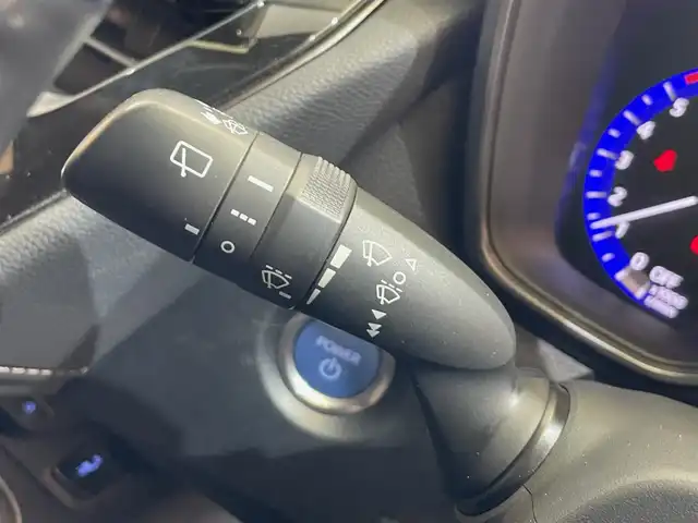 トヨタ カローラツーリング ハイブリッド ダブルバイビー 岩手県 2020(令2)年 9.3万km スパークリングブラックパールクリスタルシャイン ４WD/寒冷地仕様/シートヒーター/ステアリングヒーター/トヨタセーフティセンス/プリクラッシュセーフティ/純正９インチナビ（Bluetooth USB フルセグ AppleCarPlay AndroidAuto）/ブラインドスポットモニター/リヤクロストラフィックアラート/コーナーセンサー/レーンアシスト/クルーズコントロール/オートハイビーム/ヘッドライトレベライザー/ステアリングスイッチ/横滑り防止装置/バックカメラ/純正１７インチアルミホイール/AC100V1500W/置くだけ充電