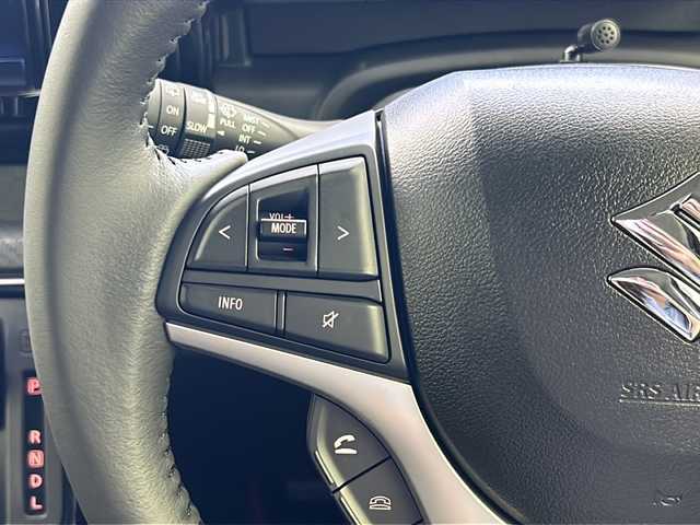 スズキ ソリオ バンディット HV MV 岐阜県 2022(令4)年 0.6万km スーパーブラックパール 社外ナビ/BT/フルセグ/CD/DVD/USB/SD/衝突被害軽減システム/追従型クルーズコントロール/レーンキープアシスト/全方位カメラ/コーナーセンサー後方/両側パワースライドドア/シートヒーター（運転席/助手席）/ETC2.0/スマートキー/プッシュスタート/スペアキー/オートハイビーム/LEDヘッドライト/フォグランプ/オートライト/革ステアリング/ステアリングスイッチ/純正アルミホイール/純正ドアバイザー